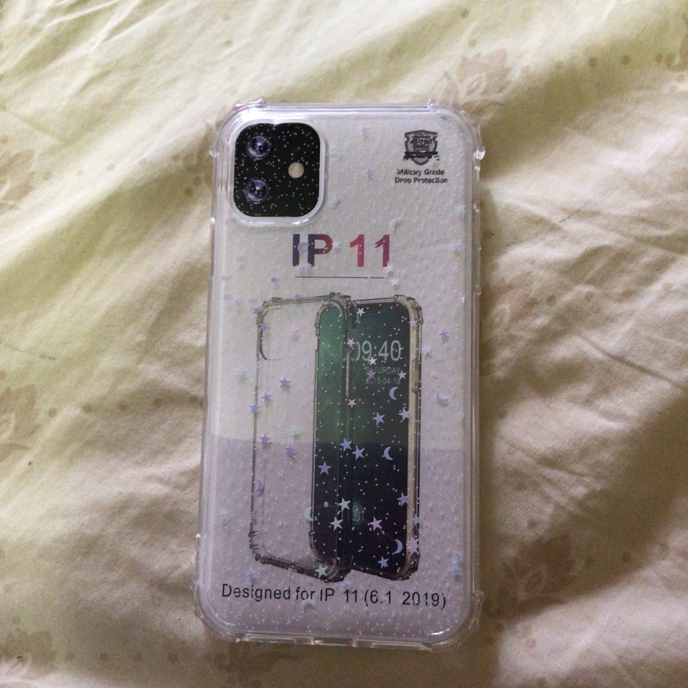 Glittery with stars iphone 11 case